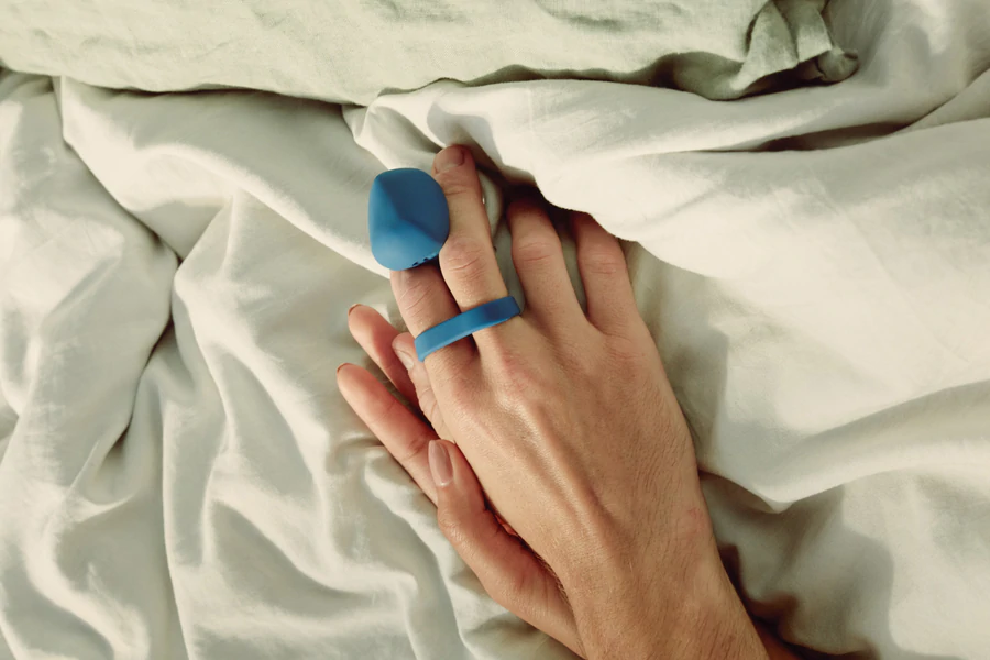 Fin Finger Vibrator - Navy