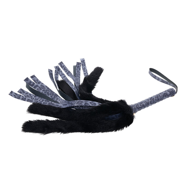 Cougar - Faux Fur Flogger