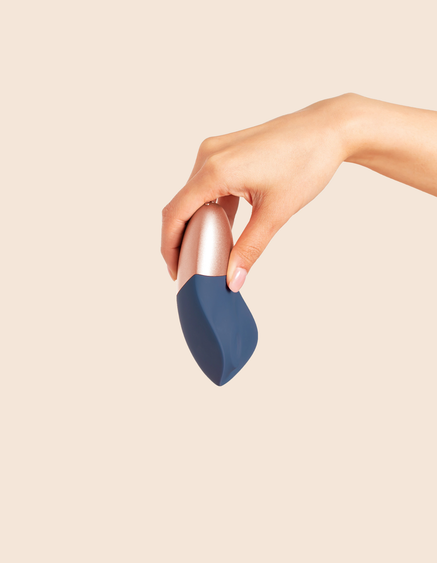 The Arouser Pulsating External Stimulator